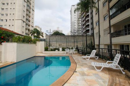 Apartamento para alugar com 101m², 2 quartos e 3 vagas Apartamento para alugar com 101m², 2 quartos e 3 vagasÁrea Comum - Piscina
