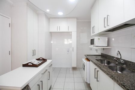 Apartamento para alugar com 101m², 2 quartos e 3 vagas Apartamento para alugar com 101m², 2 quartos e 3 vagasCozinha
