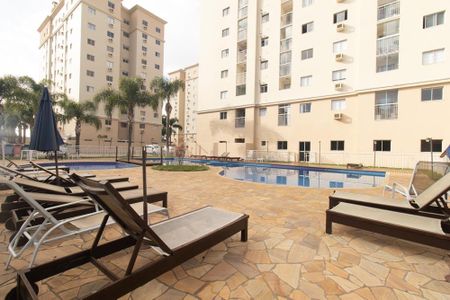 Apartamento para alugar com 67m², 3 quartos e 1 vagaÁrea comum - Piscina