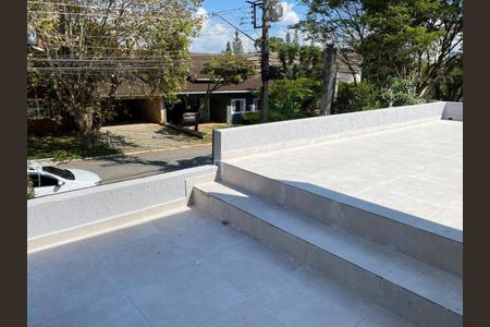 Casa à venda com 291m², 4 quartos e 4 vagas