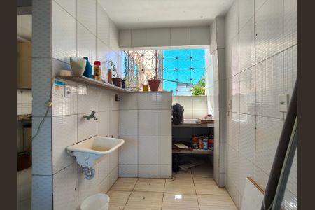 Apartamento à venda com 75m², 3 quartos e 1 vagaÁrea de Serviço