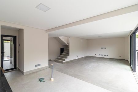 Sala e cozinha de casa de condomínio à venda com 3 quartos, 233m² em Ville Sainte Hélène, Campinas