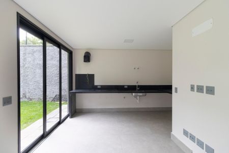 Casa de condomínio à venda com 233m², 3 quartos e 4 vagasEspaço gourmet