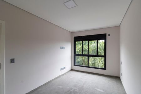 Casa de condomínio à venda com 233m², 3 quartos e 4 vagasQuarto da suíte 2