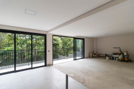 Sala de casa de condomínio à venda com 3 quartos, 233m² em Ville Sainte Hélène, Campinas