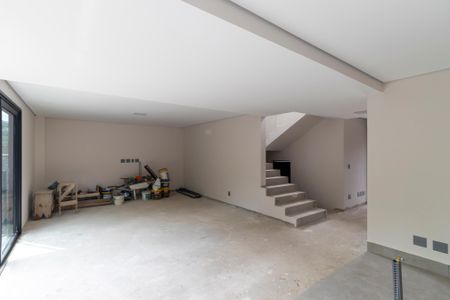 Sala de casa de condomínio à venda com 3 quartos, 233m² em Ville Sainte Hélène, Campinas