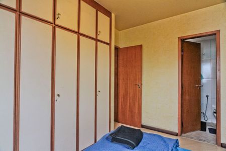 Apartamento à venda com 70m², 2 quartos e 1 vagaSuíte