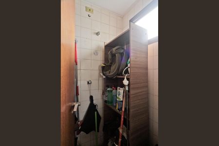 Apartamento à venda com 70m², 2 quartos e 1 vagaÁrea de Serviço