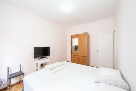 Apartamento à venda com 90m², 3 quartos e 1 vaga Apartamento à venda com 90m², 3 quartos e 1 vagaQUARTO2