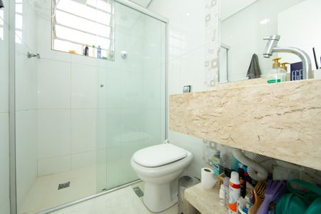 Apartamento à venda com 90m², 3 quartos e 1 vaga Apartamento à venda com 90m², 3 quartos e 1 vagaBANHEIRO