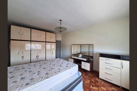 Casa para alugar com 168m², 3 quartos e 2 vagasQuarto 1