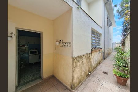 Casa para alugar com 168m², 3 quartos e 2 vagasQuintal