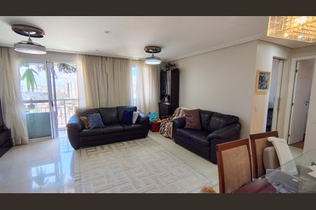 Apartamento à venda com 80m², 2 quartos e 2 vagassala