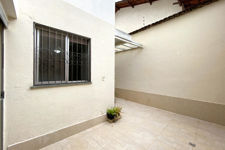 Apartamento à venda com 125m², 3 quartos e 2 vagas Apartamento à venda com 125m², 3 quartos e 2 vagasÁrea privativa