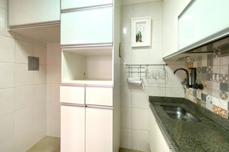 Apartamento à venda com 125m², 3 quartos e 2 vagas Apartamento à venda com 125m², 3 quartos e 2 vagasCozinha