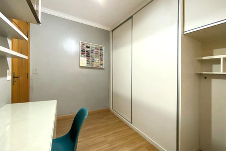 Apartamento à venda com 125m², 3 quartos e 2 vagas Apartamento à venda com 125m², 3 quartos e 2 vagasQuarto 2