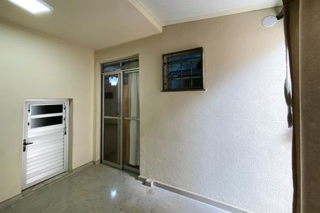 Apartamento à venda com 125m², 3 quartos e 2 vagas Apartamento à venda com 125m², 3 quartos e 2 vagasVaranda coberta