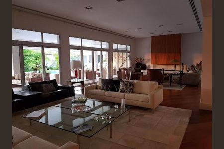 Casa de Condomínio à venda com 5 quartos, 1000m² em Alphaville, Barueri