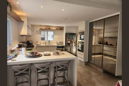 Casa à venda com 5 quartos, 450m² em Alphaville Industrial, Barueri