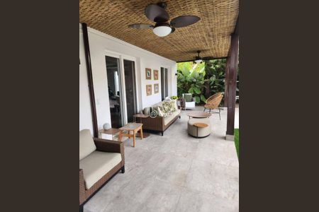 Casa à venda com 5 quartos, 450m² em Alphaville Industrial, Barueri