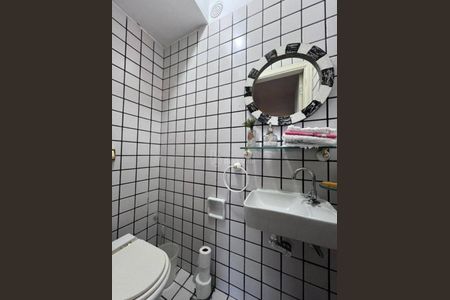 Casa à venda com 250m², 3 quartos e 4 vagas