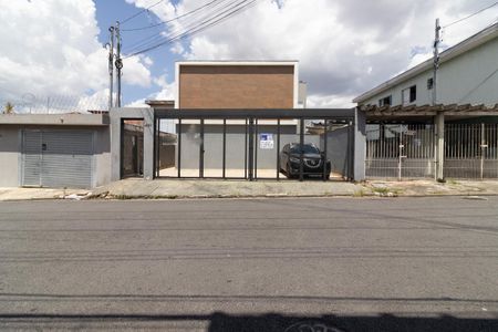 Apartamento à venda com 32m², 1 quarto e sem vaga Apartamento à venda com 32m², 1 quarto e sem vagaFachada