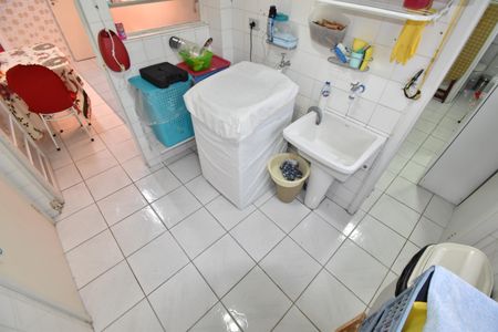 Apartamento para alugar com 124m², 3 quartos e 1 vagaÁrea de Serviço