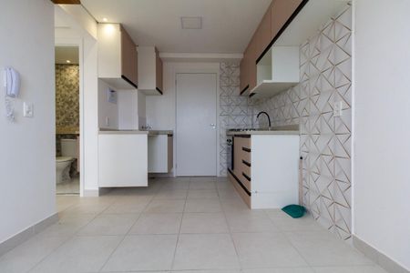 Apartamento para alugar com 33m², 2 quartos e sem vaga Apartamento para alugar com 33m², 2 quartos e sem vagaSala, Cozinha e área de serviço