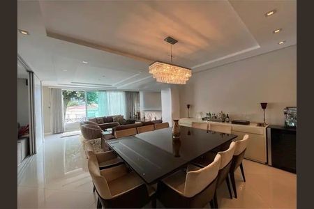 Casa à venda com 3 quartos, 400m² em Jardim Leonor Mendes de Barros, São Paulo