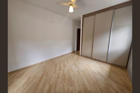 Casa à venda com 3 quartos, 160m² em Jardim Bonfiglioli, São Paulo