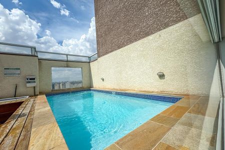 Apartamento à venda com 44m², 1 quarto e 1 vagaÁrea comum - Piscina