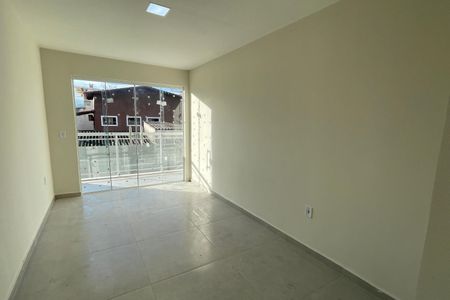 Casa para alugar com 60m², 2 quartos e 1 vaga Casa para alugar com 60m², 2 quartos e 1 vagaQuarto