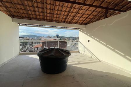 Casa para alugar com 60m², 2 quartos e 1 vaga Casa para alugar com 60m², 2 quartos e 1 vagaTerraço