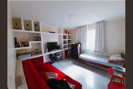 Casa à venda com 4 quartos, 350m² em Vargem Grande, Rio de Janeiro