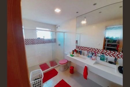 Casa à venda com 4 quartos, 350m² em Vargem Grande, Rio de Janeiro