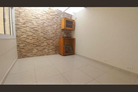 Casa à venda com 3 quartos, 173m² em Planalto Paulista, São Paulo