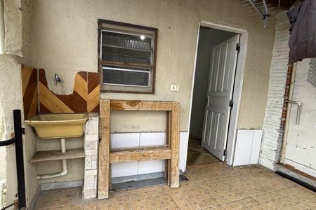 Casa à venda com 60m², 3 quartos e sem vagaÁrea de Serviço- Casa 3 