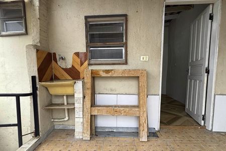 Casa à venda com 60m², 3 quartos e sem vagaÁrea de Serviço- Casa 3 