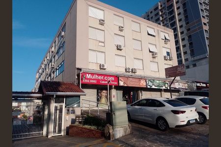 Apartamento à venda com 66m², 2 quartos e sem vaga Apartamento à venda com 66m², 2 quartos e sem vagaFachada