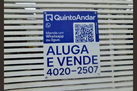 Casa à venda com 385m², 4 quartos e 7 vagasPlaquinha 