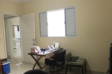 Casa à venda com 385m², 4 quartos e 7 vagasSuíte 1