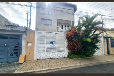 Casa à venda com 385m², 4 quartos e 7 vagasFachada 