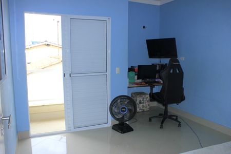 Casa à venda com 385m², 4 quartos e 7 vagasSuíte 3