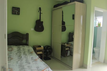 Casa à venda com 385m², 4 quartos e 7 vagasSuite 2