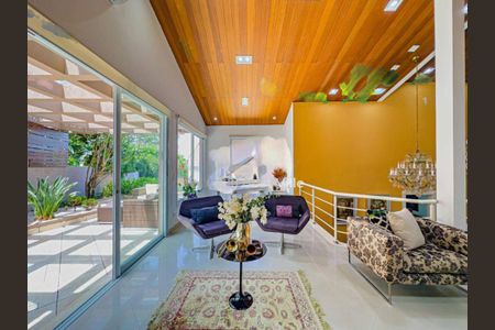 Casa à venda com 5 quartos, 500m² em Alphaville, Santana de Parnaíba