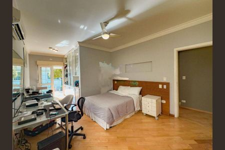 Casa à venda com 266m², 3 quartos e 4 vagas