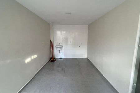 Casa para alugar com 60m², 2 quartos e 1 vagaÁrea de Serviço