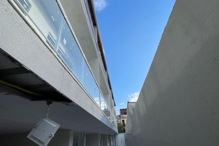 Casa para alugar com 60m², 2 quartos e 1 vagaQuintal