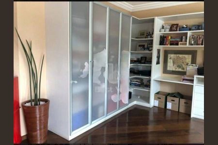 Casa à venda com 4 quartos, 399m² em Alphaville Conde II, Barueri