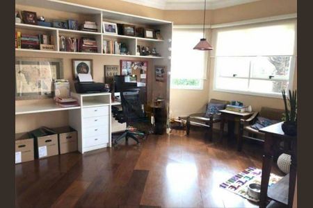 Casa à venda com 399m², 4 quartos e 4 vagas